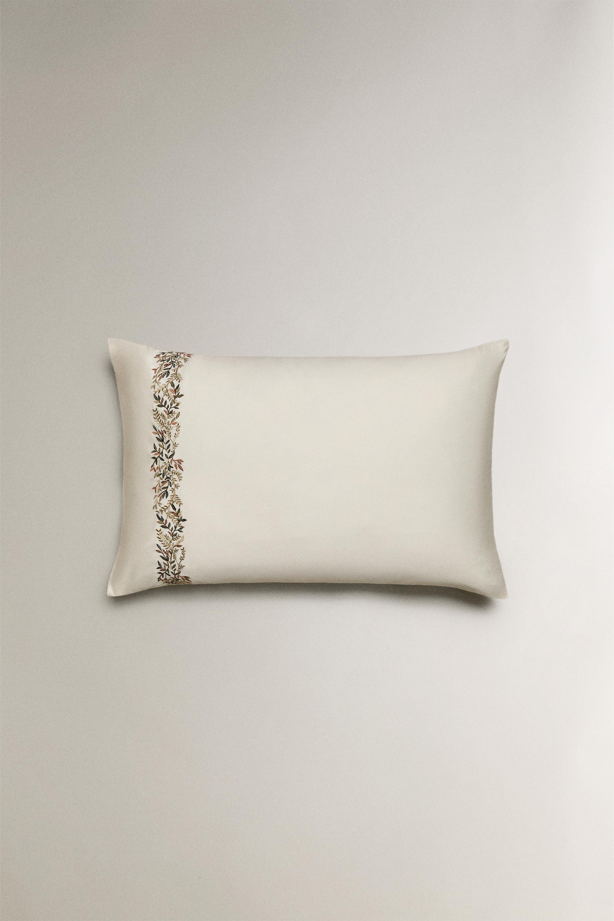 SATEEN PILLOWCASE WITH EMBROIDERED LEAVES